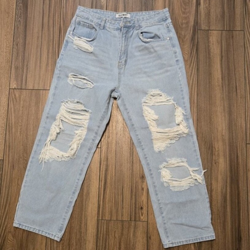BLUE SAVVY‎ Denim Crop Jeans Size 13/31 Distressed EUC
